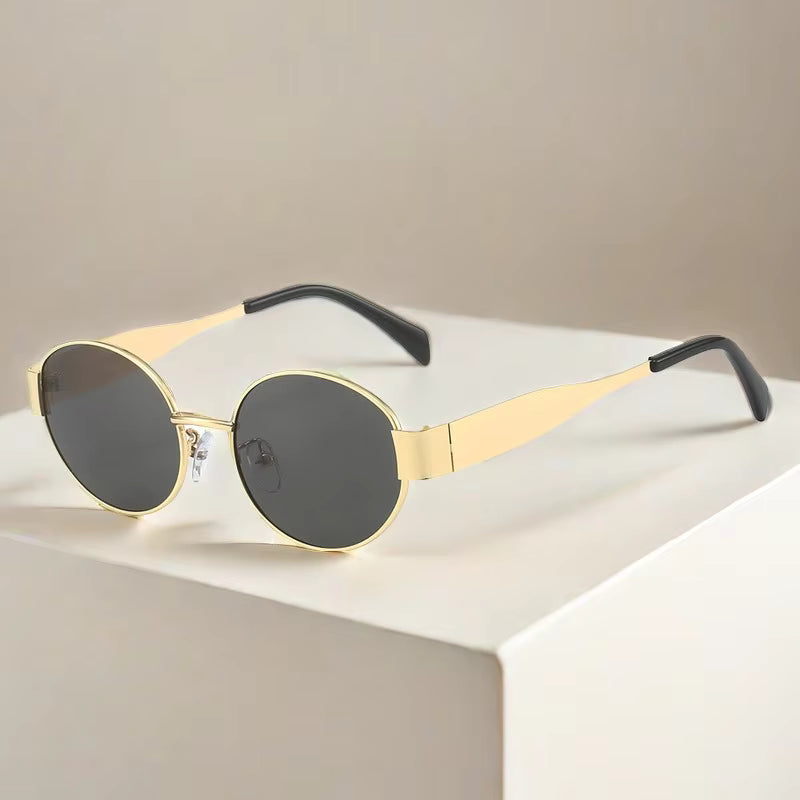 Trendy Oval shape Metal Premium sunglasses 🕶 A024