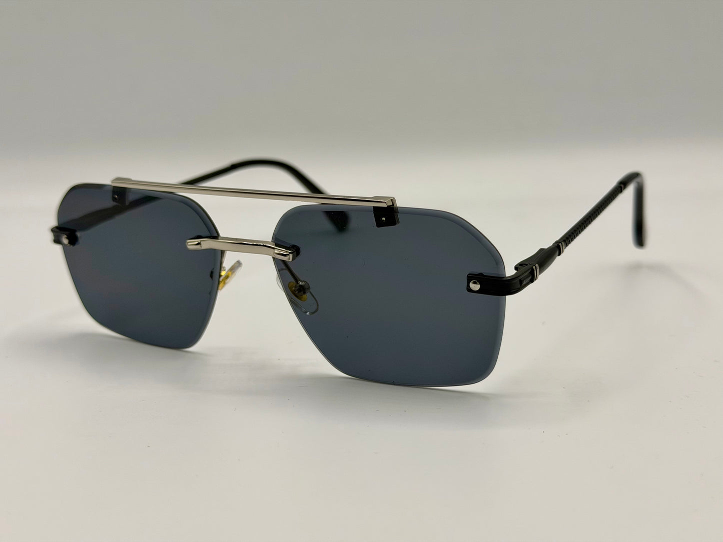 Aura Alpha Rimless Sunglasses 🕶️ A036